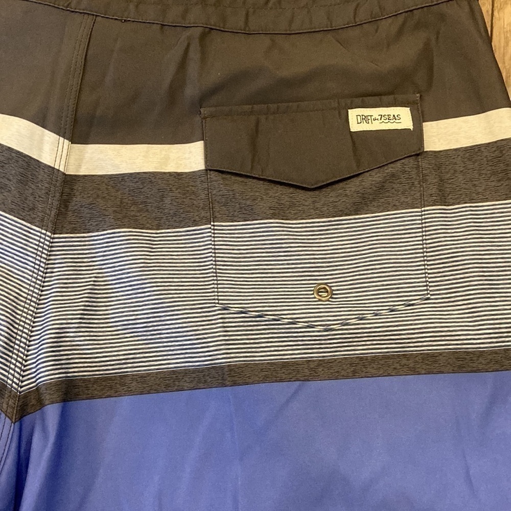 Drift board shorts - Picture 5 of 9